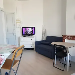 With Sea View For 2 People Appartement